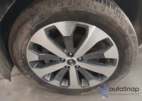 2020 Kia Telluride S from USA, damaged, VIN 5XYP6DHC3LG030305